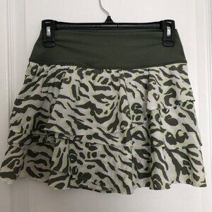 Aerie OFFLINE By Aerie Tiered Athletic Skort Medium‎ Olive Green & White NWT